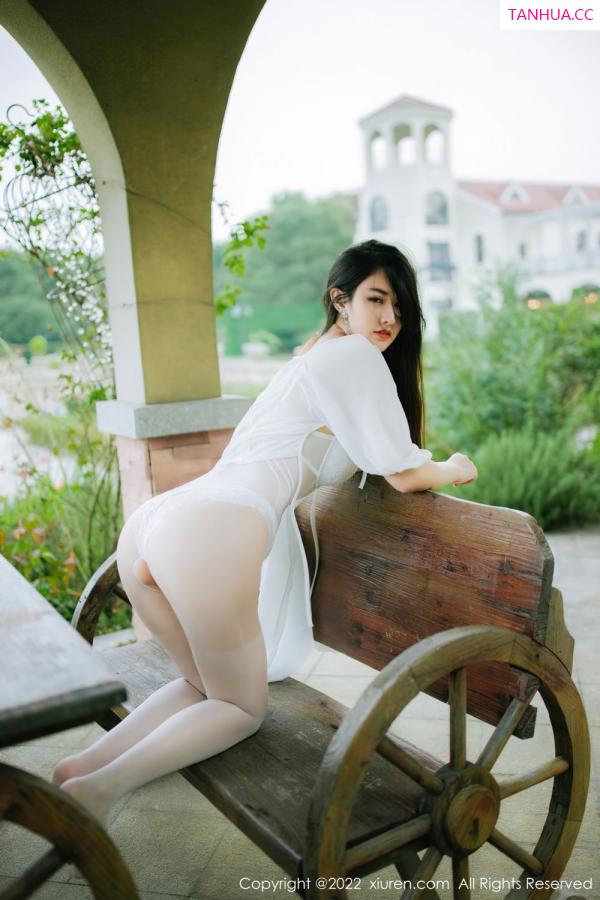 陈诗诗 诗诗 [XiuRen]高清写真图 2022.01.18 No.4476 诗诗kiki第15张图片